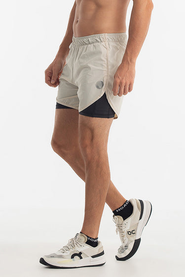 Shorts 2 em 1 PocketPace Masculino – Areia - Hoad
