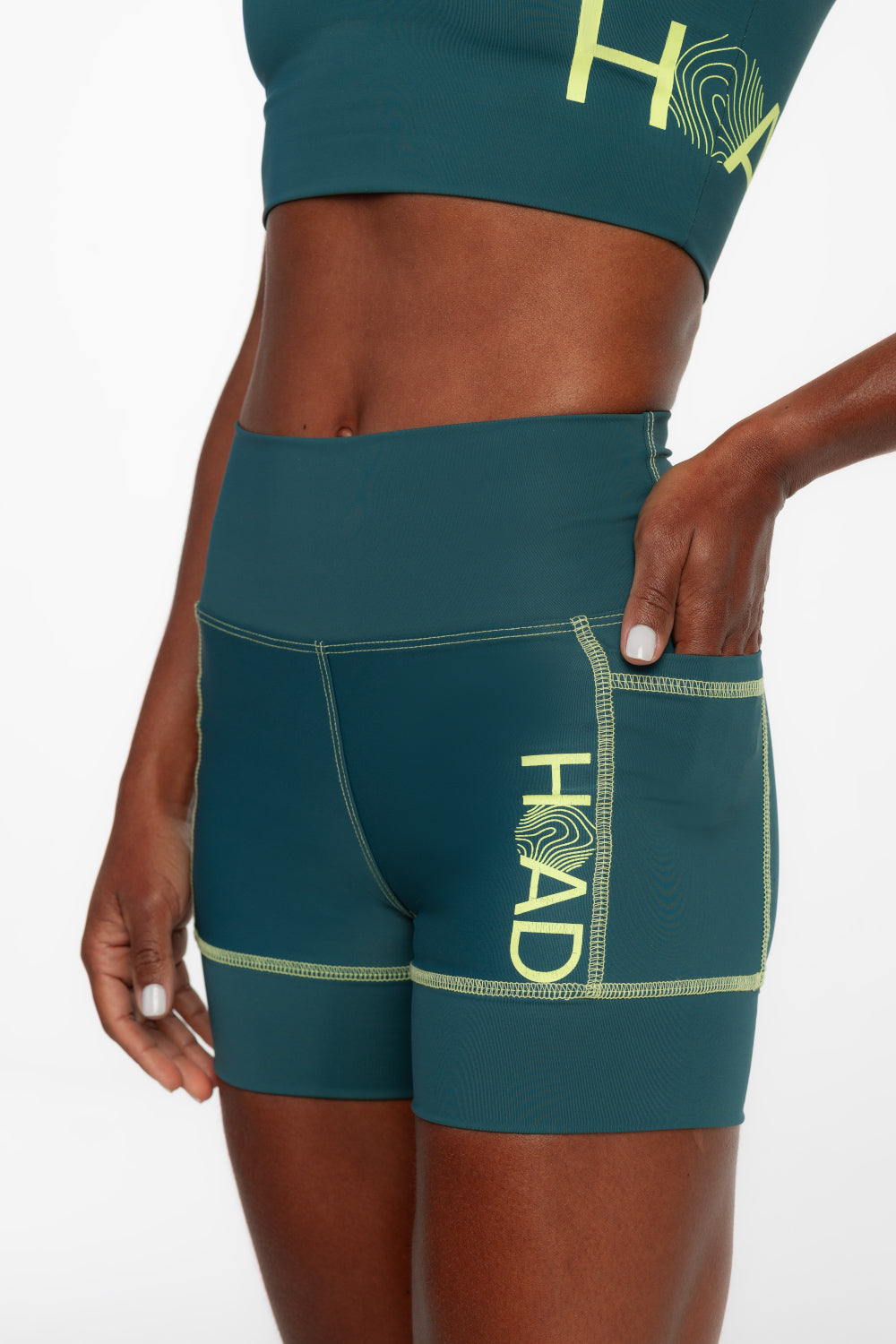 Shorts Grit Perform - Verde