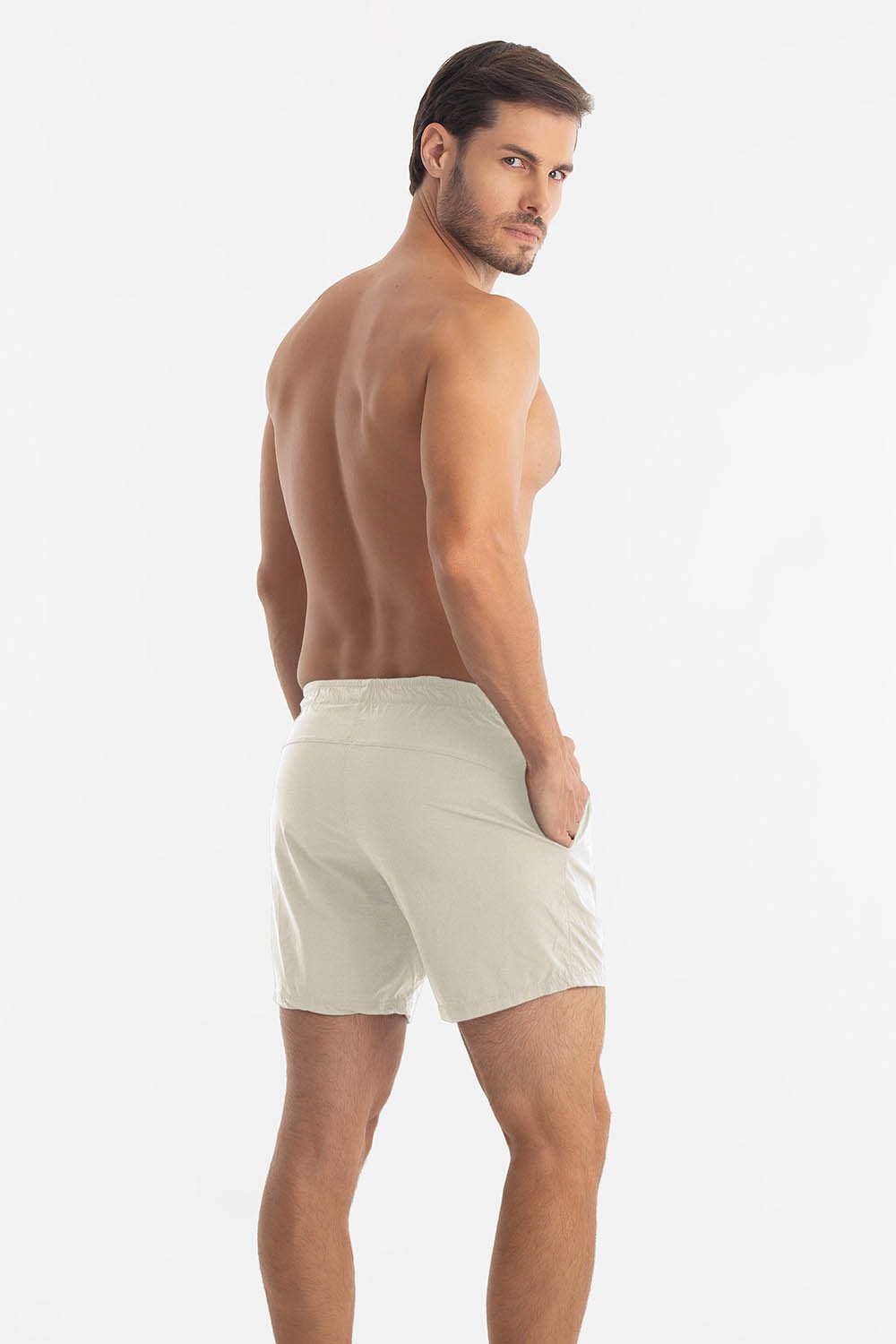 Shorts Versátil Pro – Areia