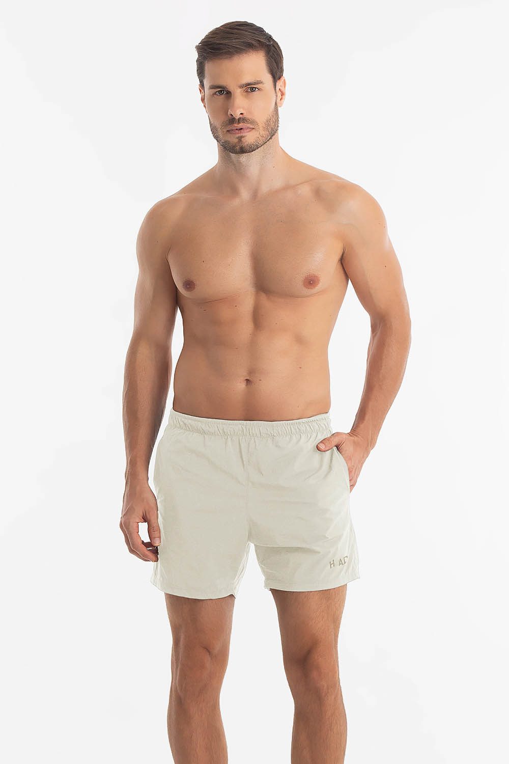 Shorts Versátil Pro – Areia
