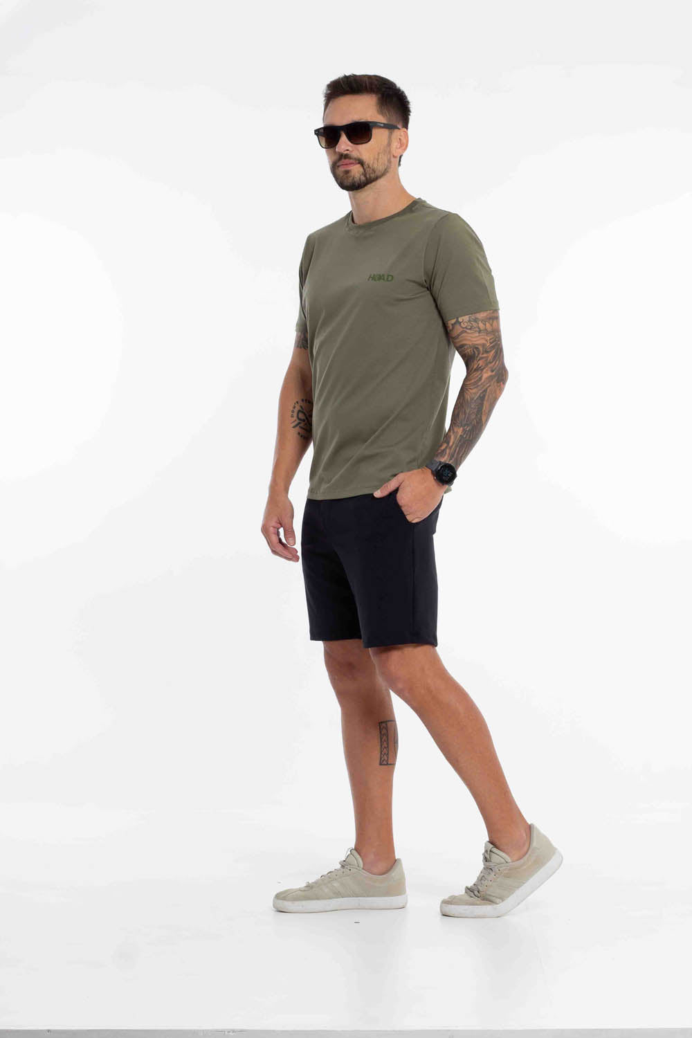 Bermuda Essential Tech – Preto